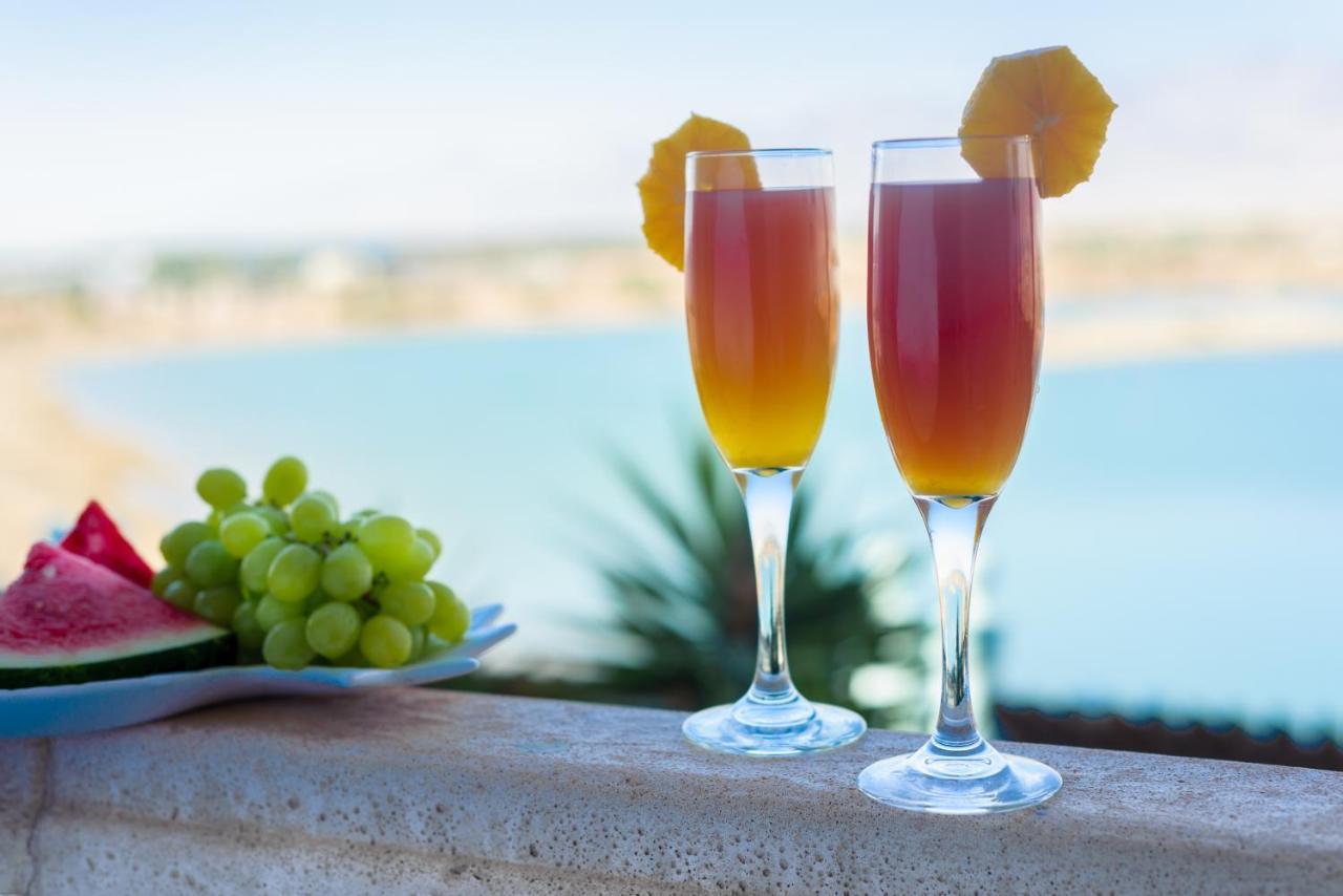 Herods Boutique Eilat A Premium Collection By Fattal Hotels Szoba fotó A Bellini cocktail